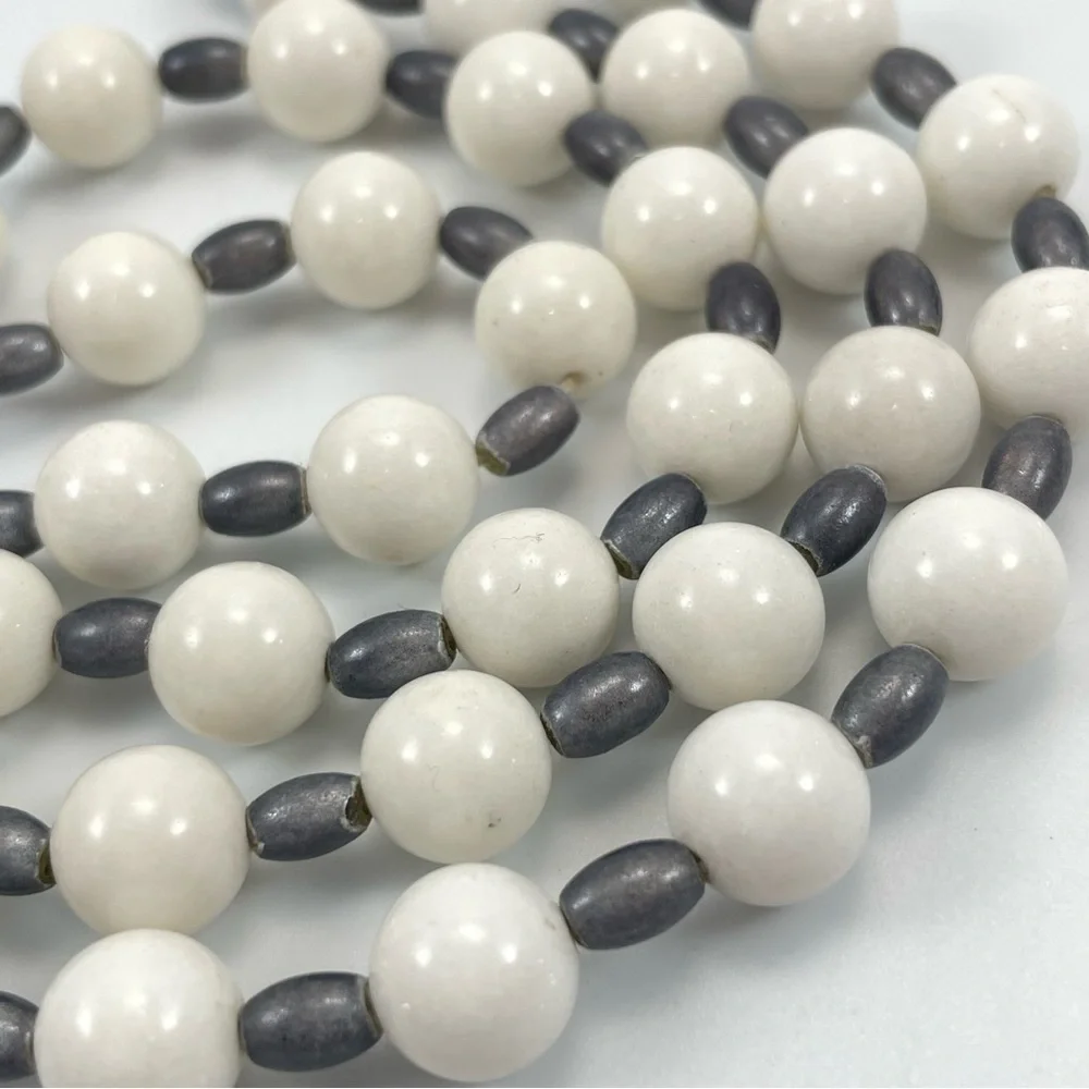 Vintage Milk Glass Beaded Necklace Unsigned Round Pearls No Clasp Corded